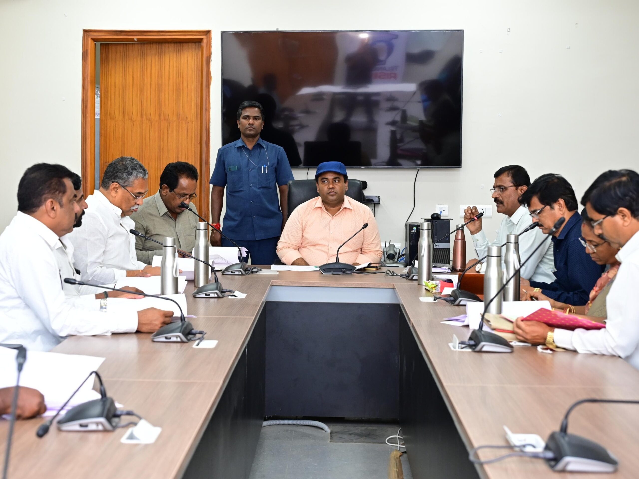 ‘ప్రజాస్వామ్యంలో ప్రతి ఒక్క ఓటు అమూల్యమైనది’