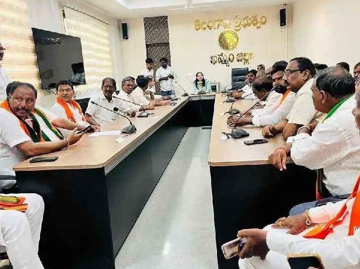 స్థానిక ఎన్నికల జాబితాపై అఖిలపక్ష సమావేశం