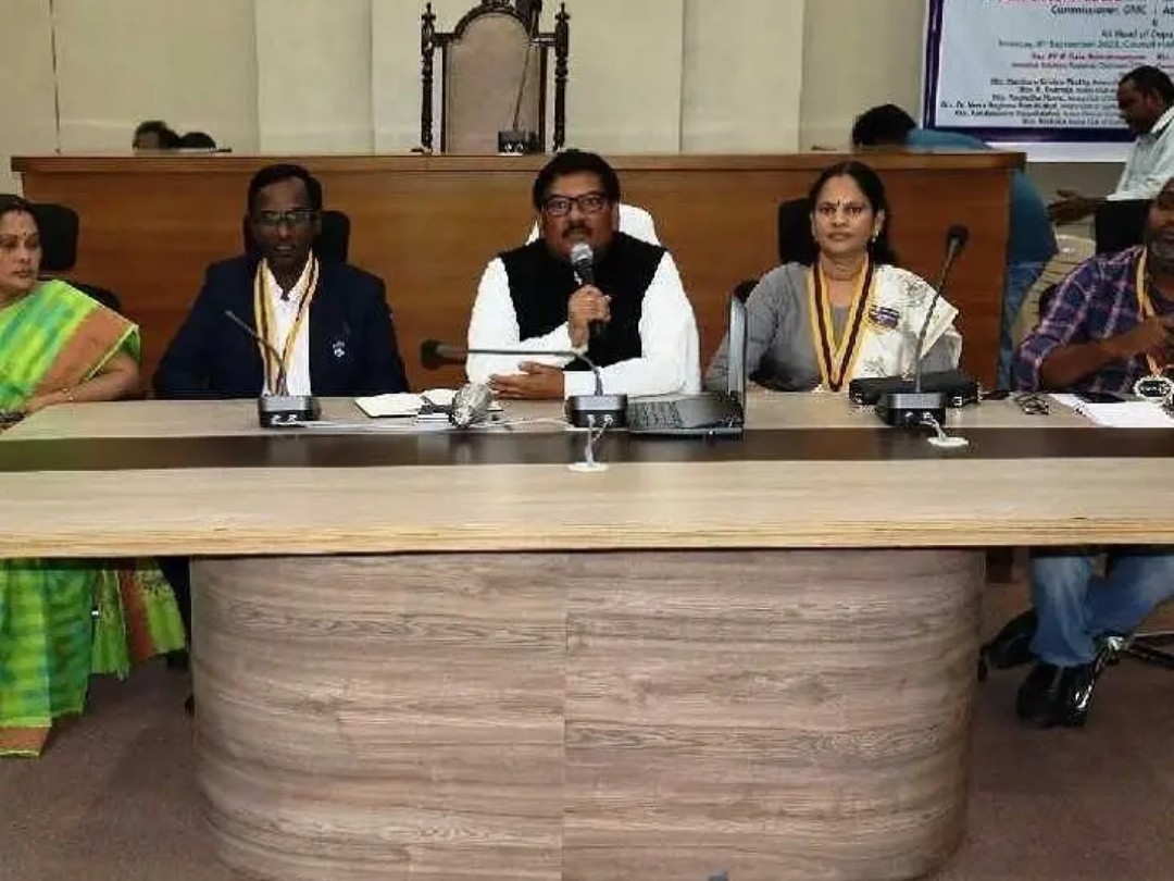 స్వచ్ఛంద సంస్థల భాగస్వామ్యం కీలకం: కమిషనర్