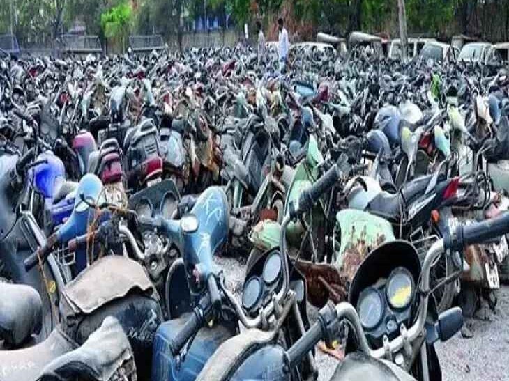 రేపు ఆటో, ద్విచక్ర వాహనాలు వేలం