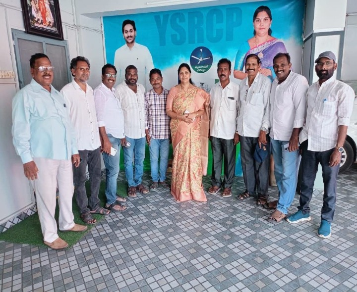 ‘ఇసుక మాఫియాను అడ్డుకుంటాం’