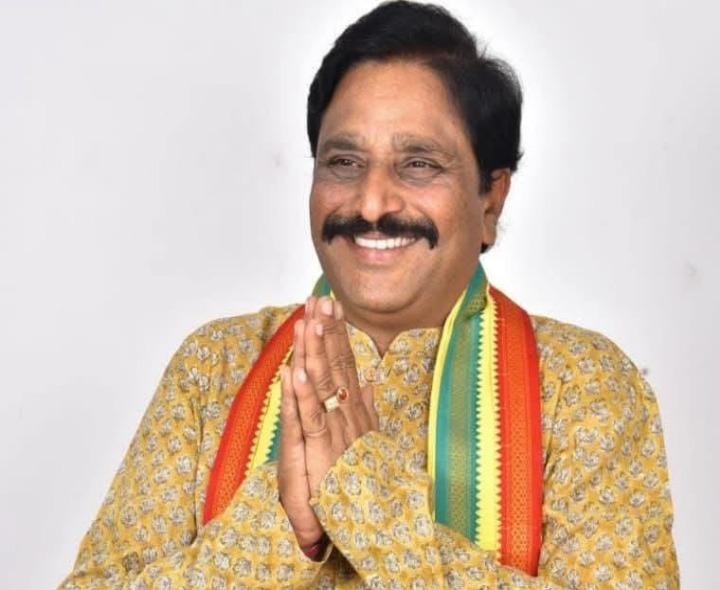 రాష్ట్ర కమ్మ కార్పొరేషన్ డైరెక్టర్‌గా గండేపల్లి వాసీ