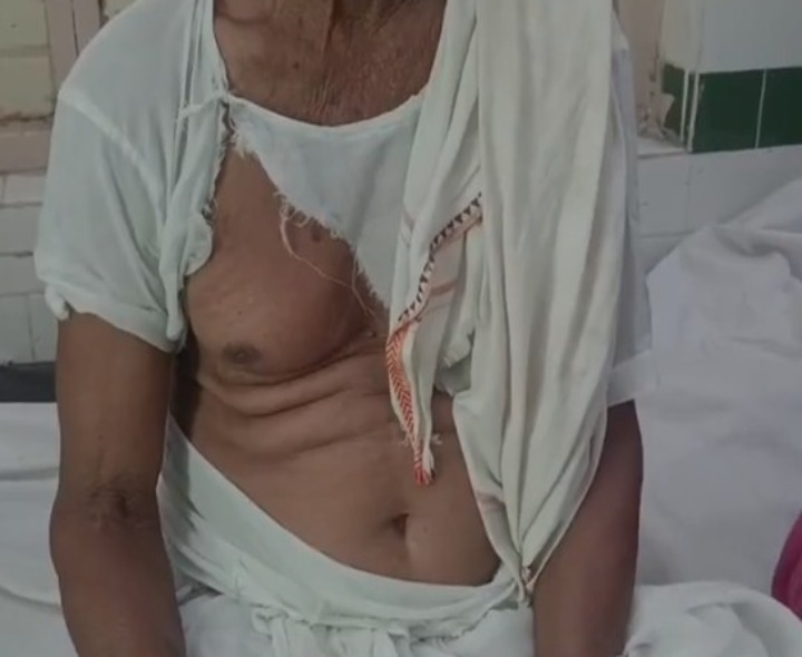 వృద్ధ దంపతులపై దాడి.. ఆరుగురిపై కేసు నమోదు
