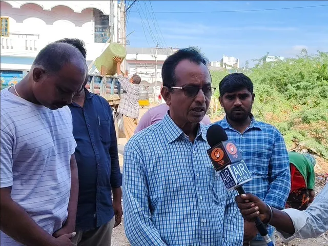 నీటి సమస్యలపై కమిషనర్ సమీక్ష