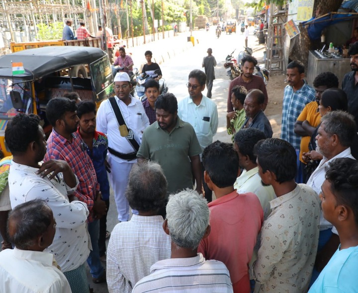 ఇసుక రవాణాలో తగిన జాగ్రత్త చర్యలు తీసుకోండి: కమిషనర్