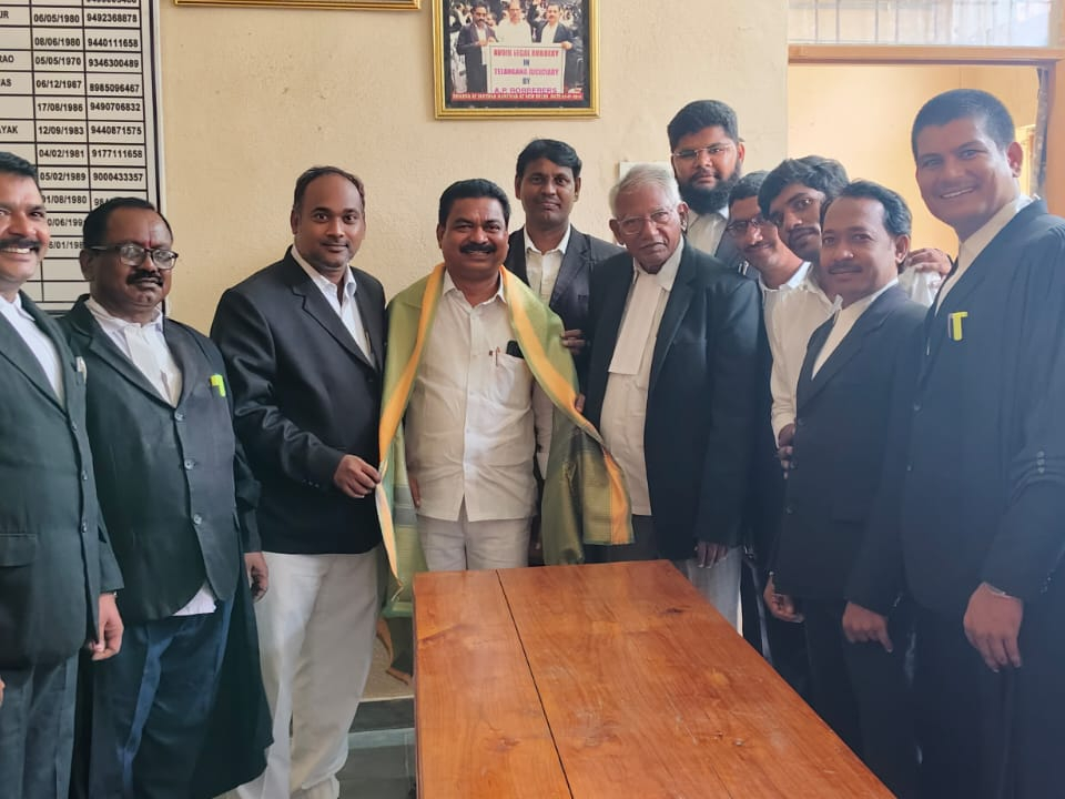 తుడుం దెబ్బ రాష్ట్ర ఉపాధ్యక్షుడికి సన్మానం