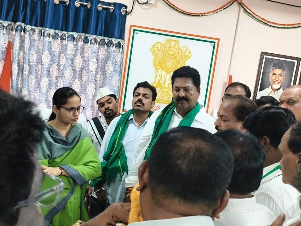 ‘రైతన్నను ఆదుకోండి’