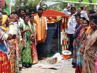 గత ప్రభుత్వ పాలనలో అభివృద్ధి జరగలేదు: ఎమ్మెల్యే