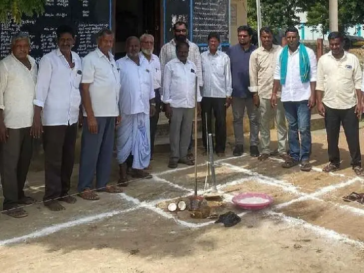 గ్రామపంచాయతీ భవన నిర్మాణానికి భూమిపూజ