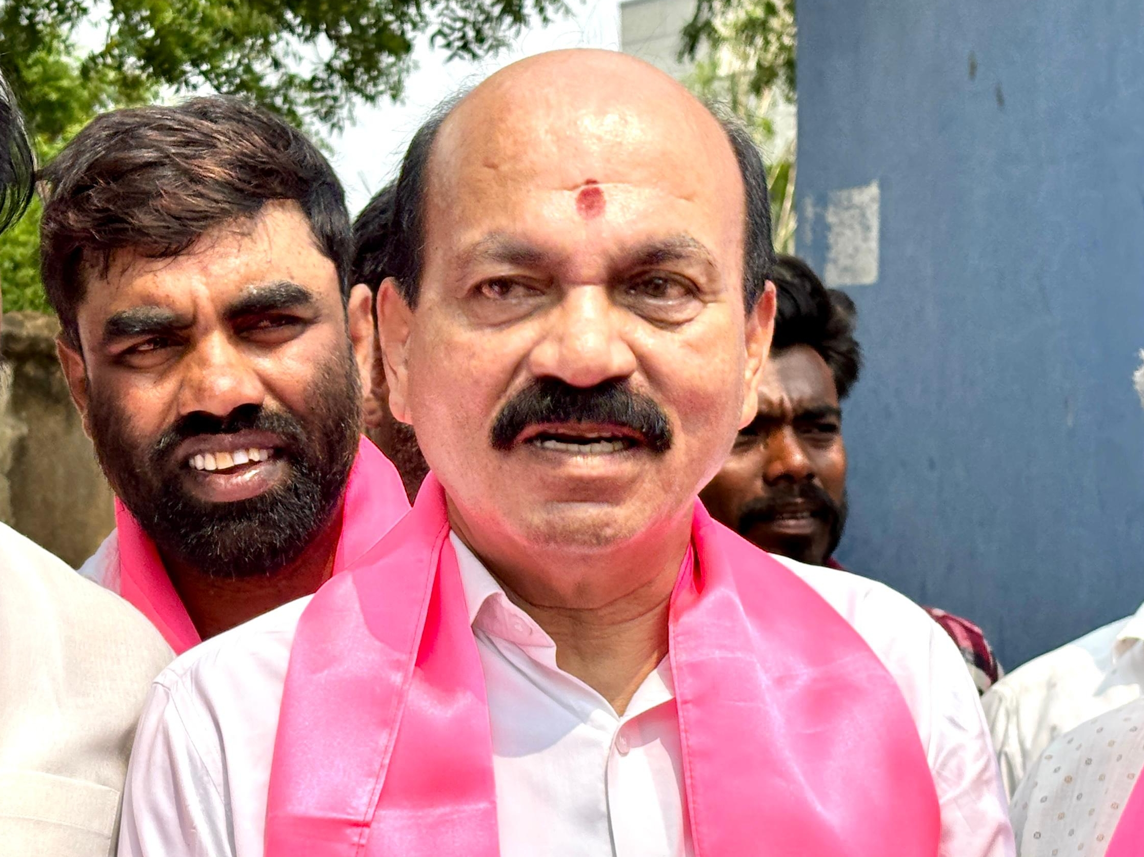 ‘నిరుద్యోగులతో చెలగాటం ఆడుతున్న రేవంత్ సర్కార్’