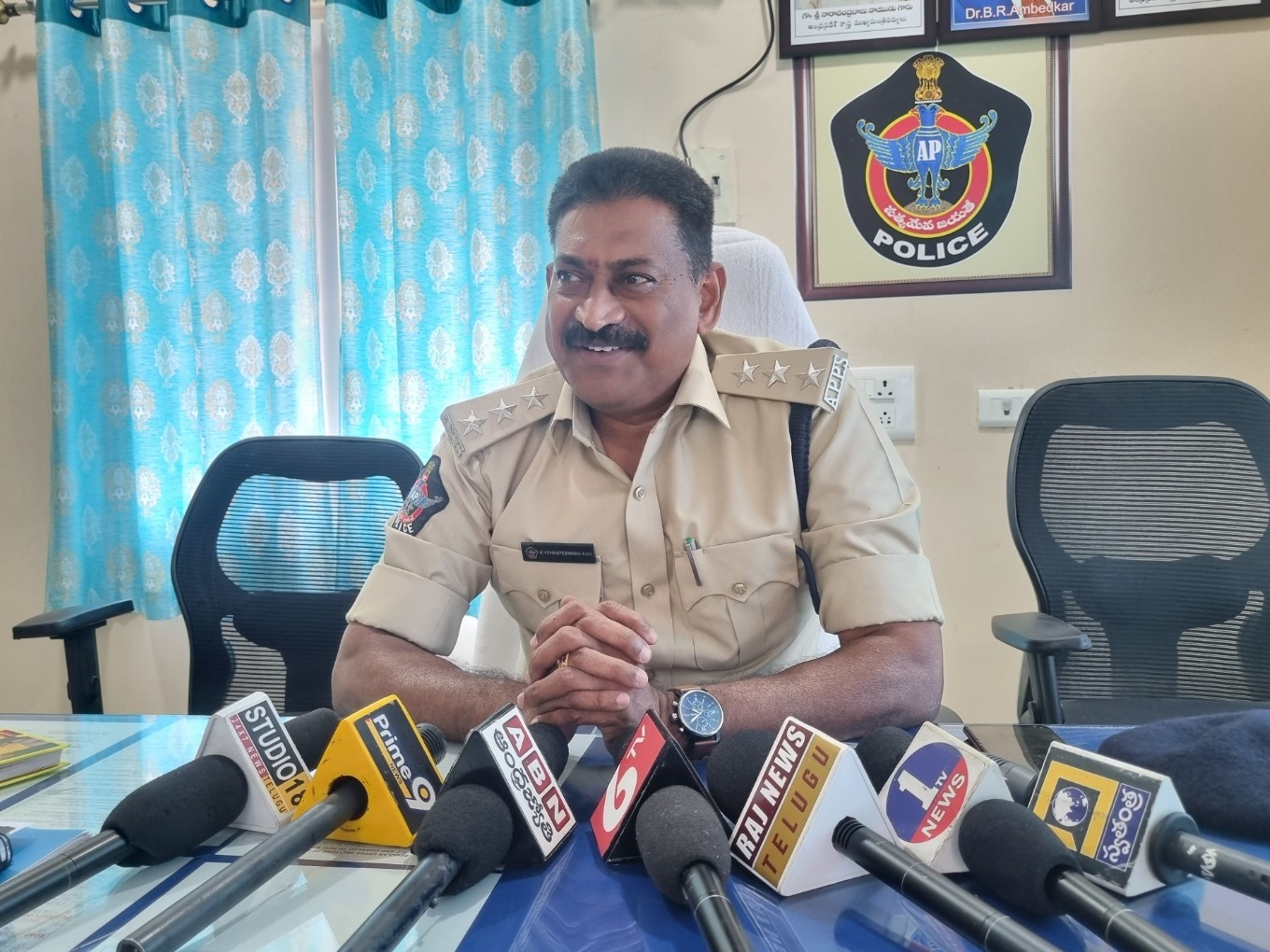 జమ్మలమడుగులో పోలీస్ యాక్ట్ అమలు: డీఎస్పీ