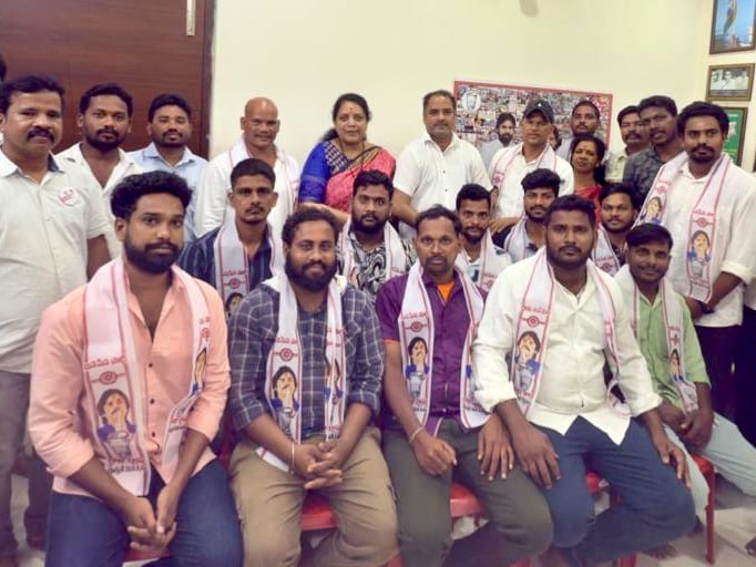 జనసేనలో 50 కుటుంబాలు చేరిక
