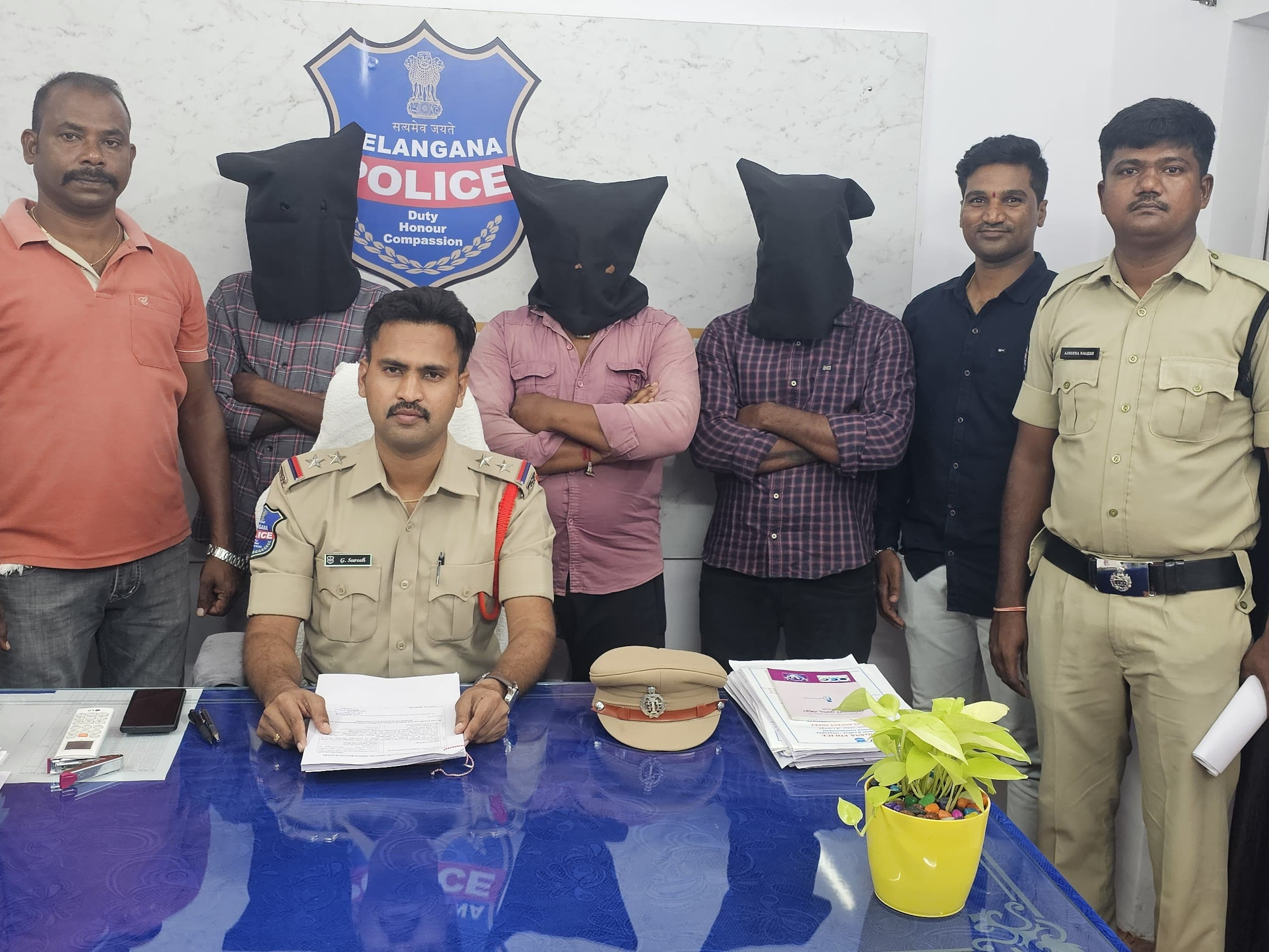 ముగ్గురు నిందితుల రిమాండ్