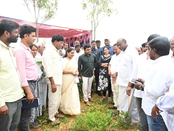 ప్రతిరోజూ చెత్త సేకరణ తప్పనిసరి: కలెక్టర్