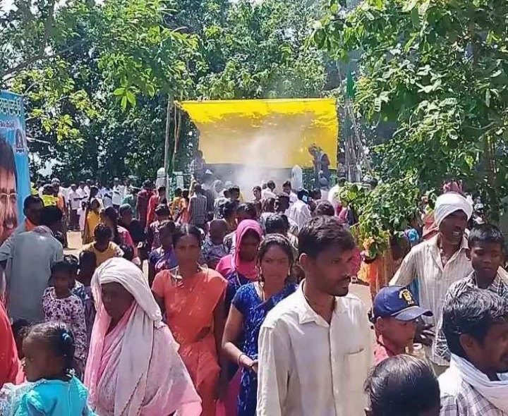 ఆర్లి(టి) కొంచవలి దర్గా జాతరలో రద్దీ