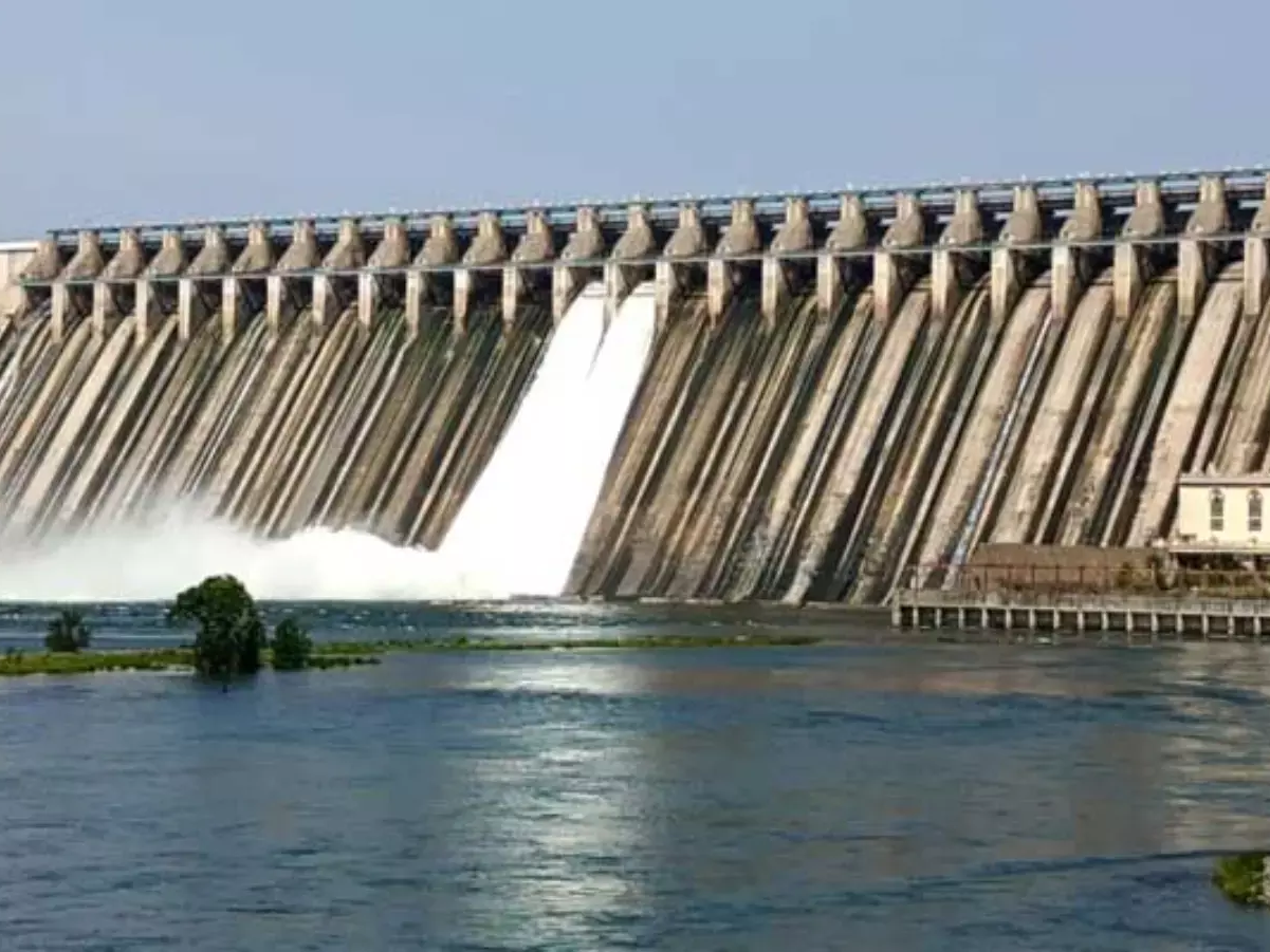 నాగార్జునసాగర్ 2 గేట్లు ఎత్తివేత.. నీటి విడుదల