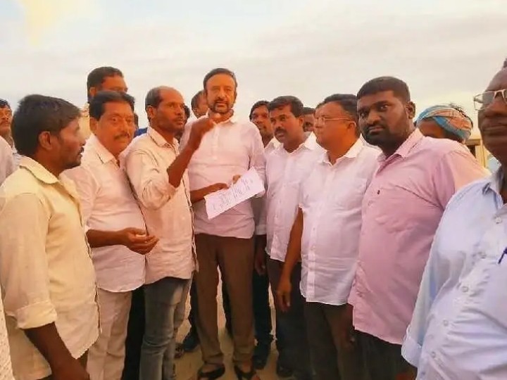 రైతలు అధైర్య పడొద్దు ప్రభుత్వం అండగా ఉంటుంది: ఎమ్మెల్యే
