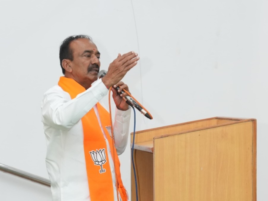 మీ ప్రభుత్వంపై నమ్మకం పోయింది: ఈటల