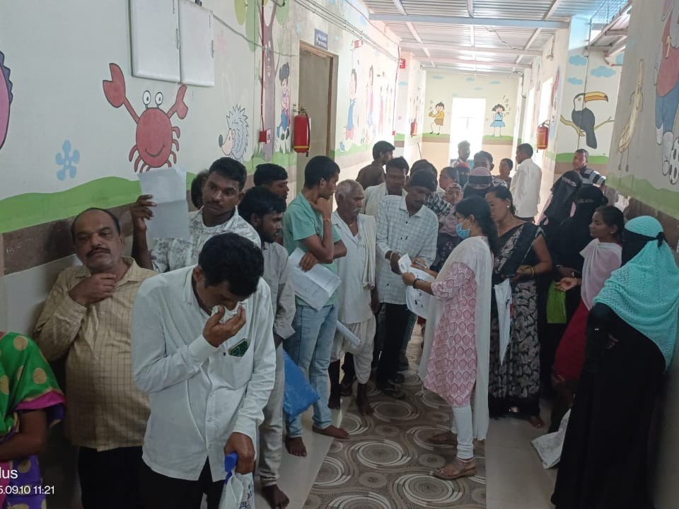 ప్రసూతి ఆసుపత్రిలో సదరం వైద్య శిబిరం