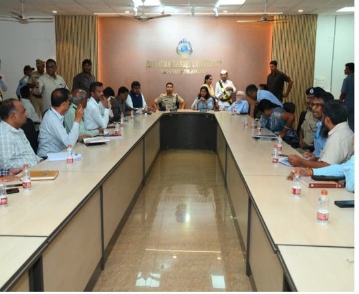 గవర్నర్ రాక… ఏర్పాట్లు చేయాలని అధికారులకు ఆదేశం