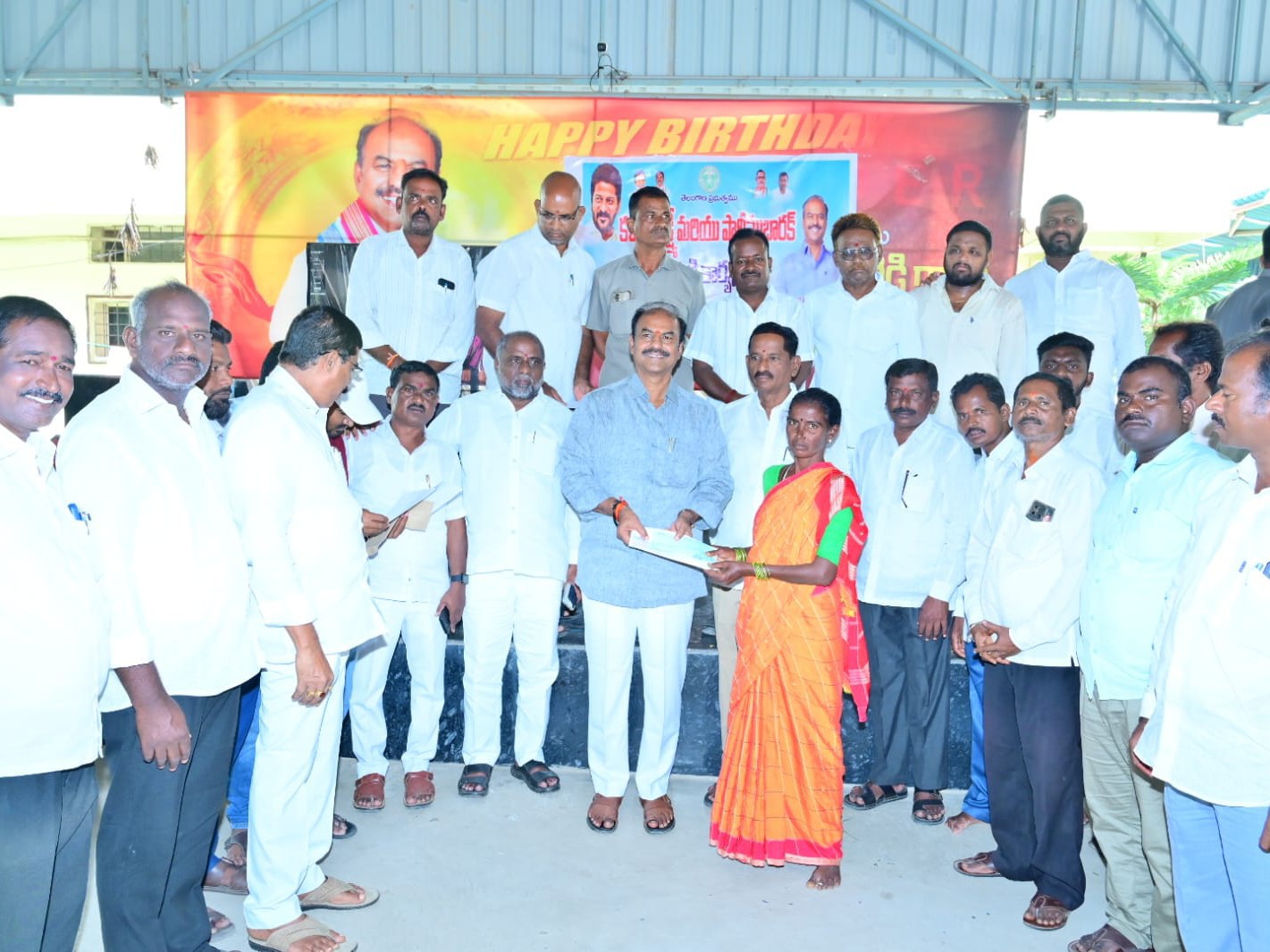 కళ్యాణలక్ష్మి/షాదీ ముబారక్ చెక్కుల పంపిణీ