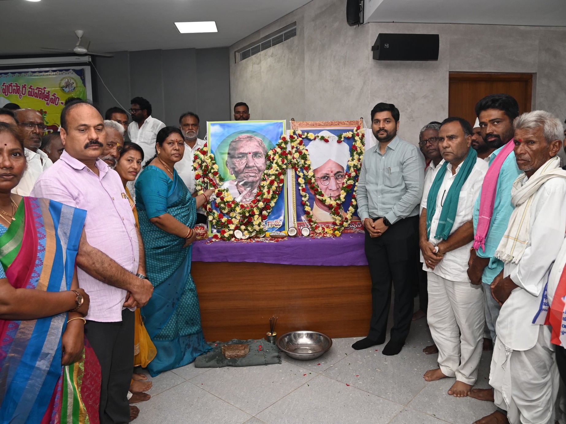 చాకలి ఐలమ్మ జీవితం అందరికి మార్గదర్శకం