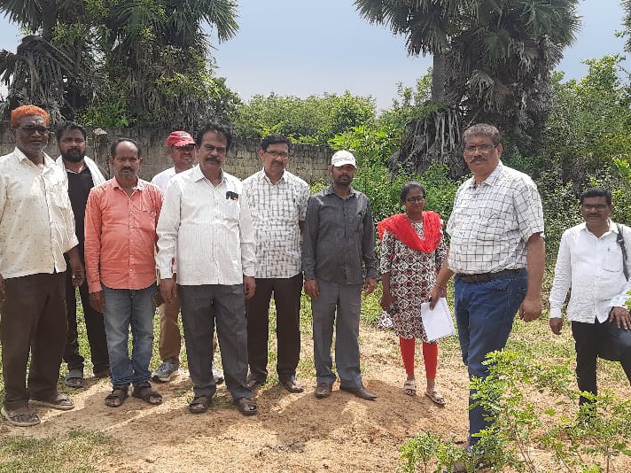 ‘ఎర్రకుంట చెరువు ఆక్రమణకు పాల్పడితే చర్యలు తప్పవు’