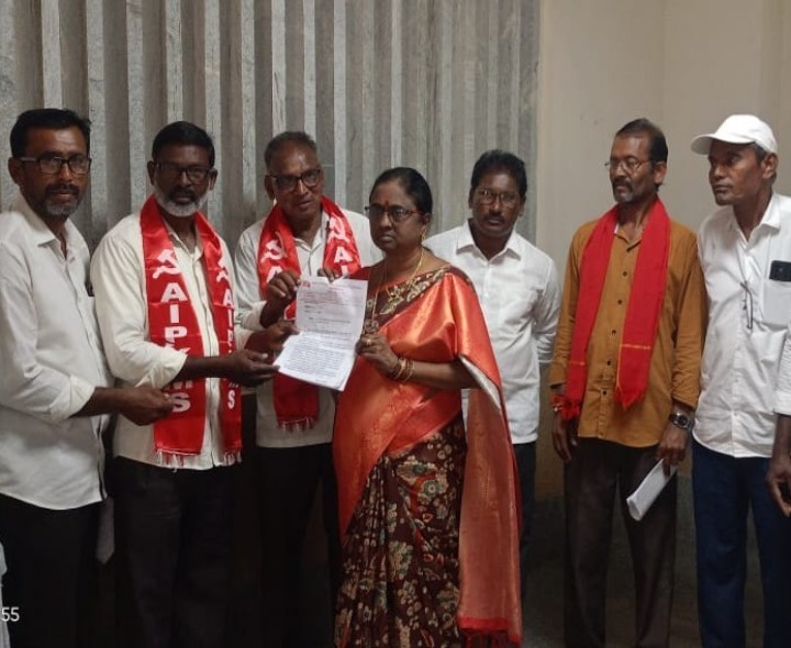 ‘ఇందిరమ్మ ఆత్మీయ భరోసా పథకాన్ని అమలు చేయాలి’