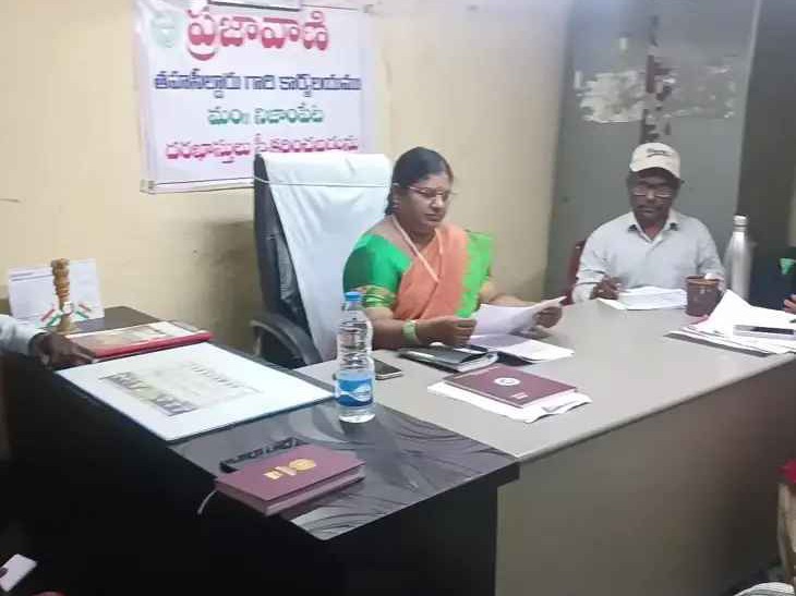 రెవెన్యూ సదస్సు సమస్యలను పరిష్కరించాలి: ఆర్డీవో