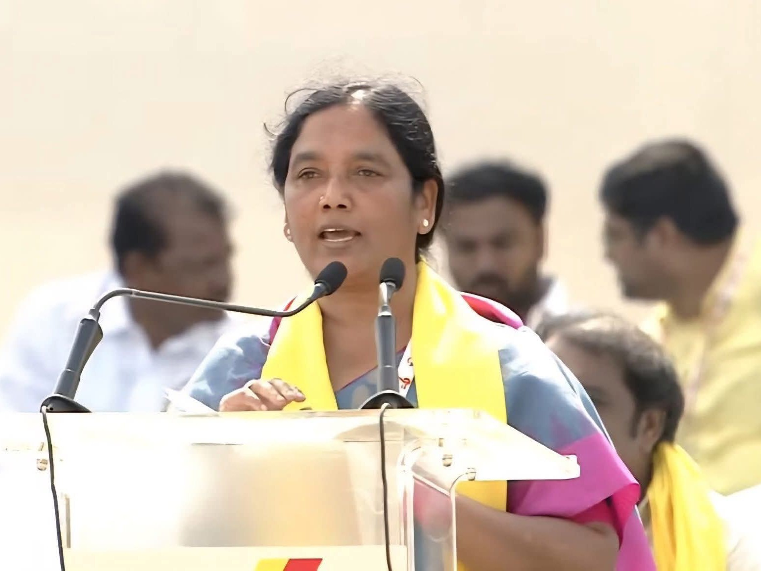 పేరూరు, భైరవాని తిప్ప ప్రాజెక్టులు పూర్తి చేయండి: ఎమ్మెల్యే