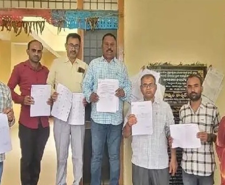జడ్పీటీసీ ఎంపీటీసీ స్థానాల తుది ఓటర్ జాబితా ప్రదర్శన