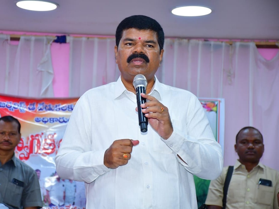 రేపు రివ్యూ మీటింగ్ ఏర్పాటు చేయనున్న ఎమ్మెల్యే
