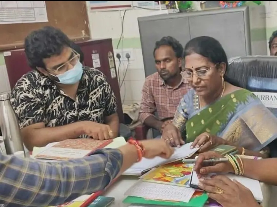 పొన్నలూరు ప్రాథమిక ఆసుపత్రిని సందర్శించిన ఎంపీడీవో