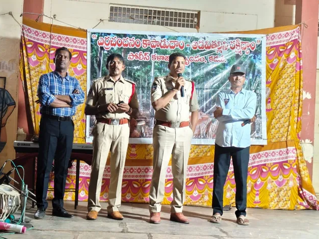 ఎర్రచందనం అక్రమ రవాణాకు పాల్పడితే చర్యలు: సీఐ