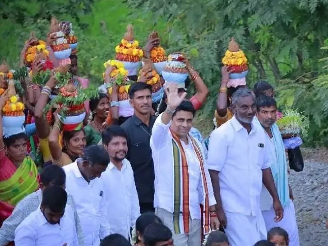 బోనాల వేడుకలో పాల్గొన్న ఎమ్మెల్యే