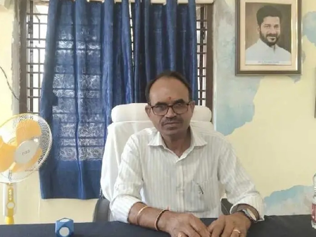 ఇందిరమ్మ ఇళ్లకు టోల్ ఫ్రీ నంబర్