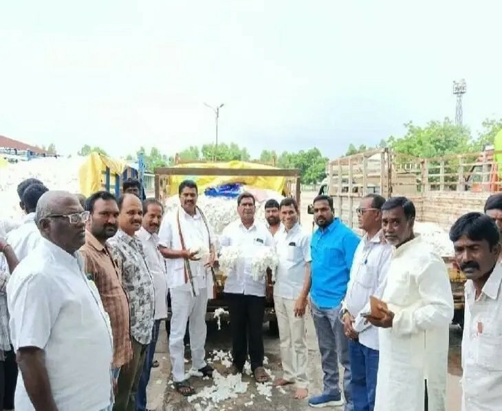 జమ్మికుంట మార్కెట్‌లో పత్తి ధరల వివరాలు