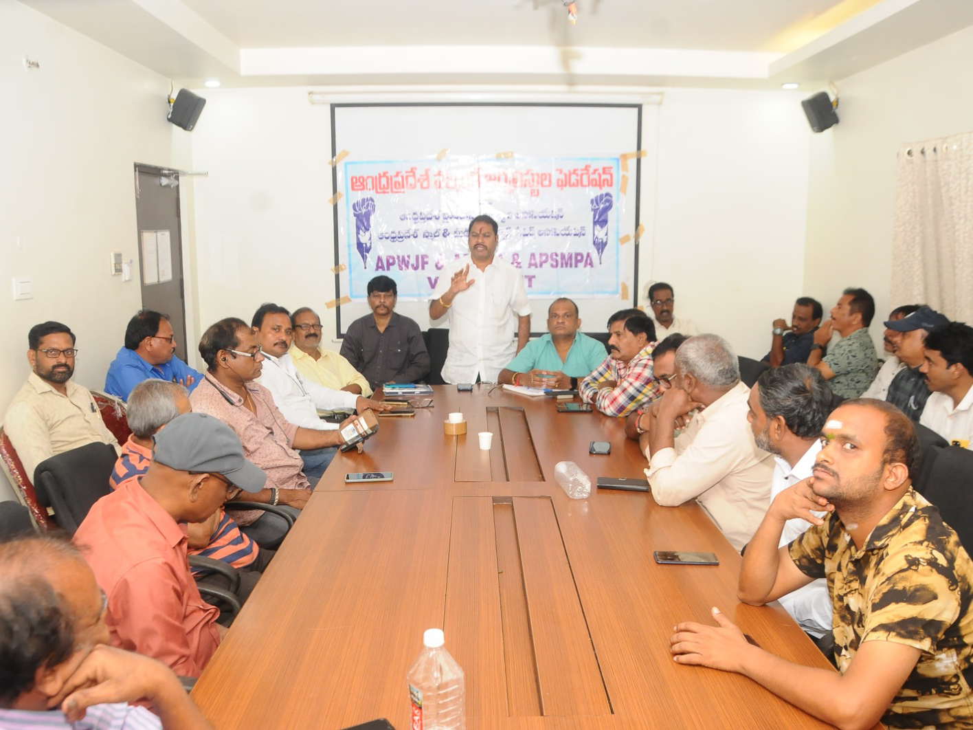 28న జర్నలిస్టుల దసరా సంబరాలు