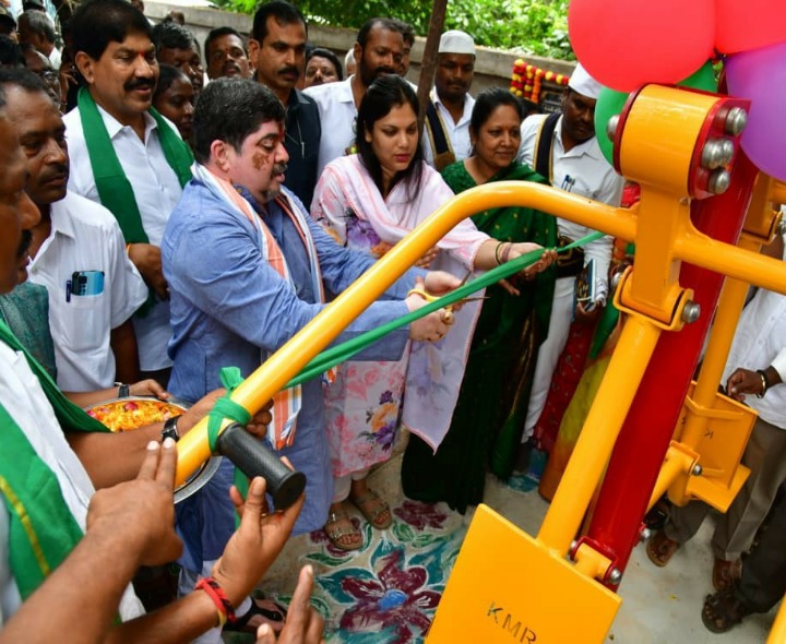 ఓపెన్ జిమ్‌ను ప్రారంభించిన మంత్రి
