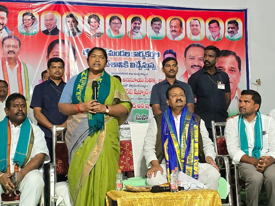 కార్యకర్తల విసృతస్థాయి సమావేశంలో పాల్గొన్న మంత్రి
