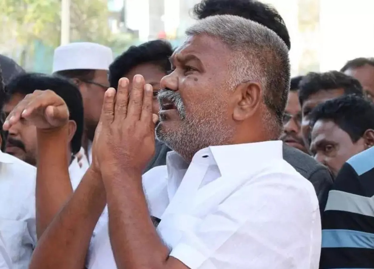 BREAKING: తాడిపత్రిలో టెన్షన్.. టెన్షన్