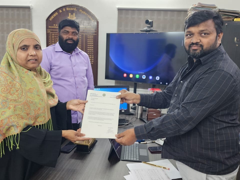 డ్రైనేజీ, కలుషిత నీటి సమస్యలపై వినతి