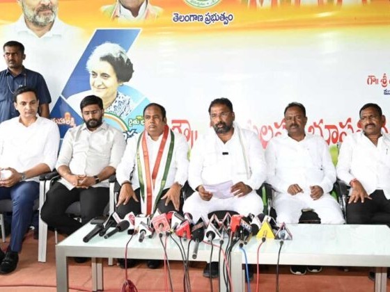 యూరియా కొరతకు కేంద్ర ప్రభుత్వమే కారణం: