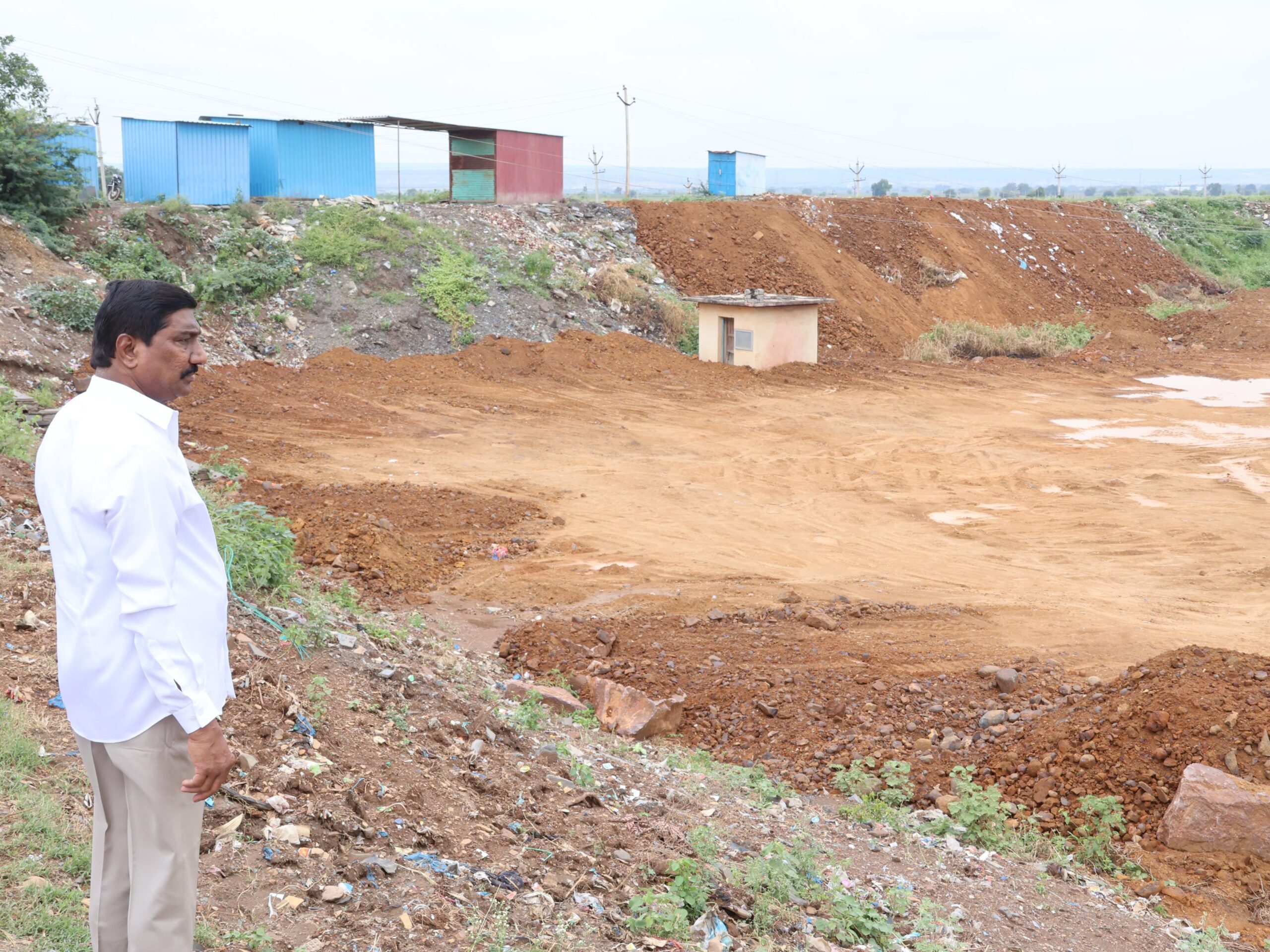 ఎస్సార్బీసీ కాల్వ విస్తరణ పనులను పరిశీలించిన మంత్రి