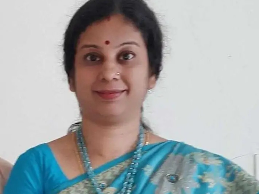 న్యాయ శాస్త్రంలో సోనికాకు డాక్టరేట్ ప్రదానం