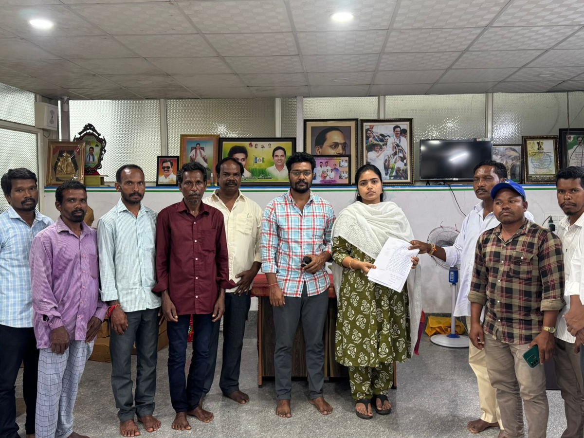 ‘భూములకు ఆర్వోఎఫ్ఆర్ పట్టాలు మంజూరు చేయాలి’