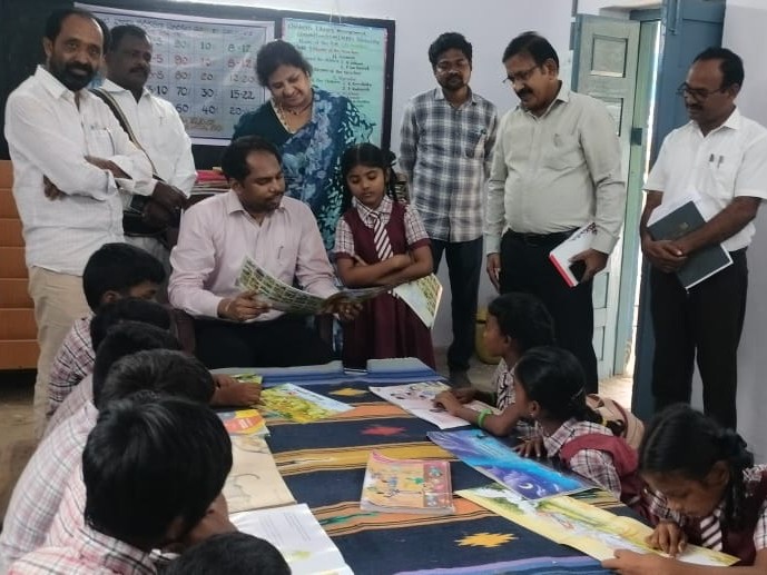 పాఠశాలలను ఆకర్షణీయంగా తీర్చిదిద్దాలి: అదనపు కలెక్టర్