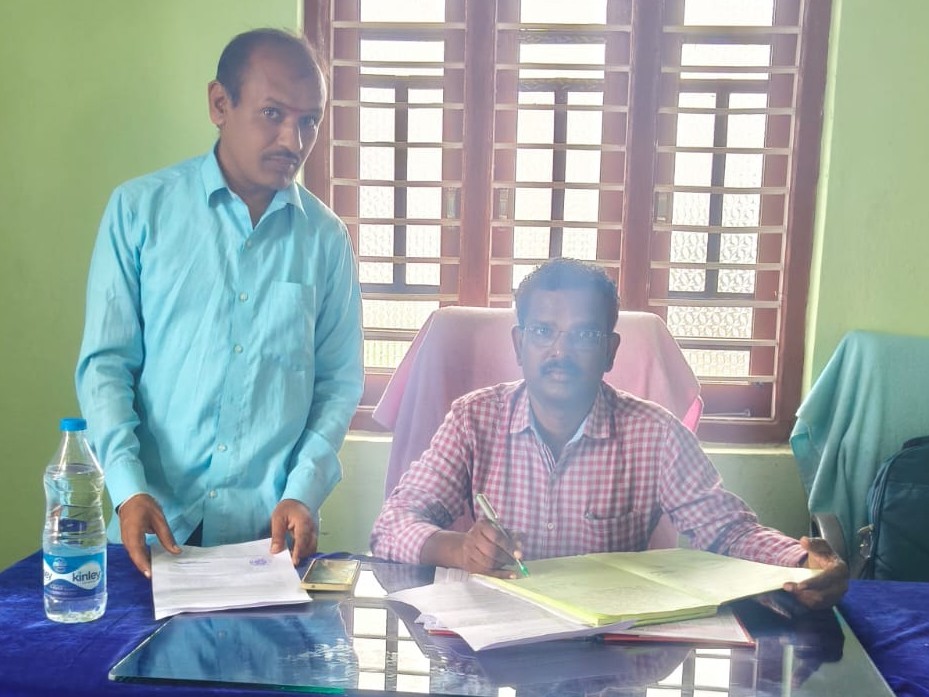 పర్సన్ ఇంఛార్జ్ ఛైర్మన్‌గా అసిస్టెంట్ రిజిస్టార్