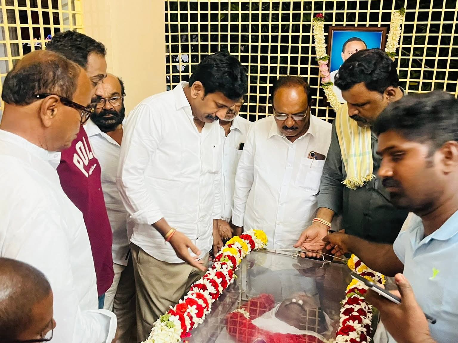 14న భాస్కర్‌రెడ్డి అంత్యక్రియలు: తోపుదుర్తి