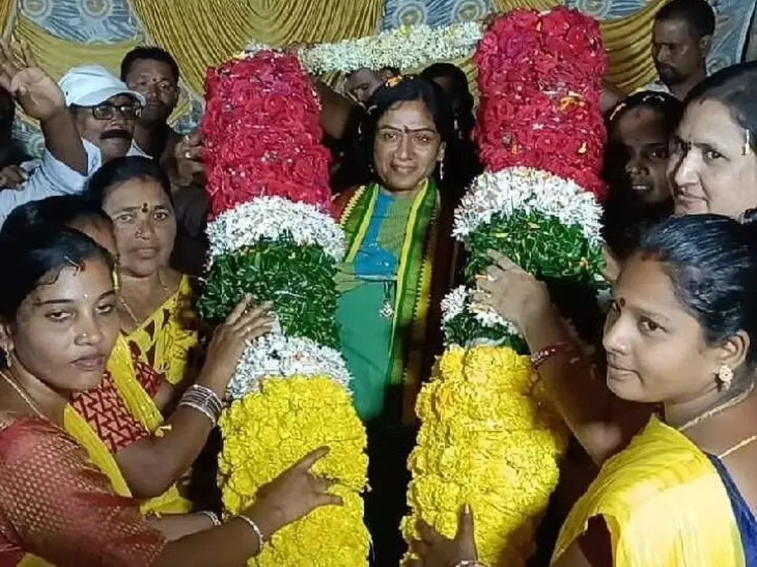 ‘తాగునీటి పనులకు శంకుస్థాపన చేసిన ఎమ్మెల్యే’